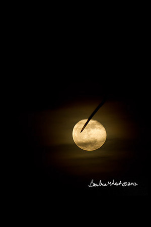 November 2012 Waning Moon with suspected rocket falling